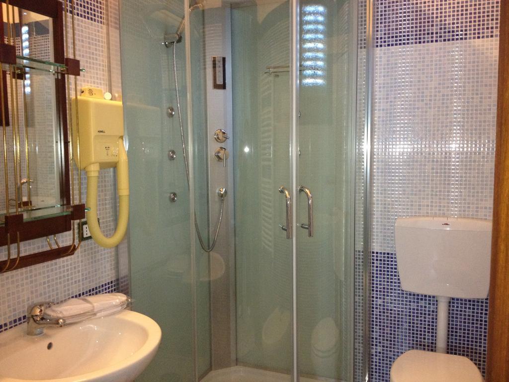 Bed And Breakfast Via Leuca Lecce Exteriör bild
