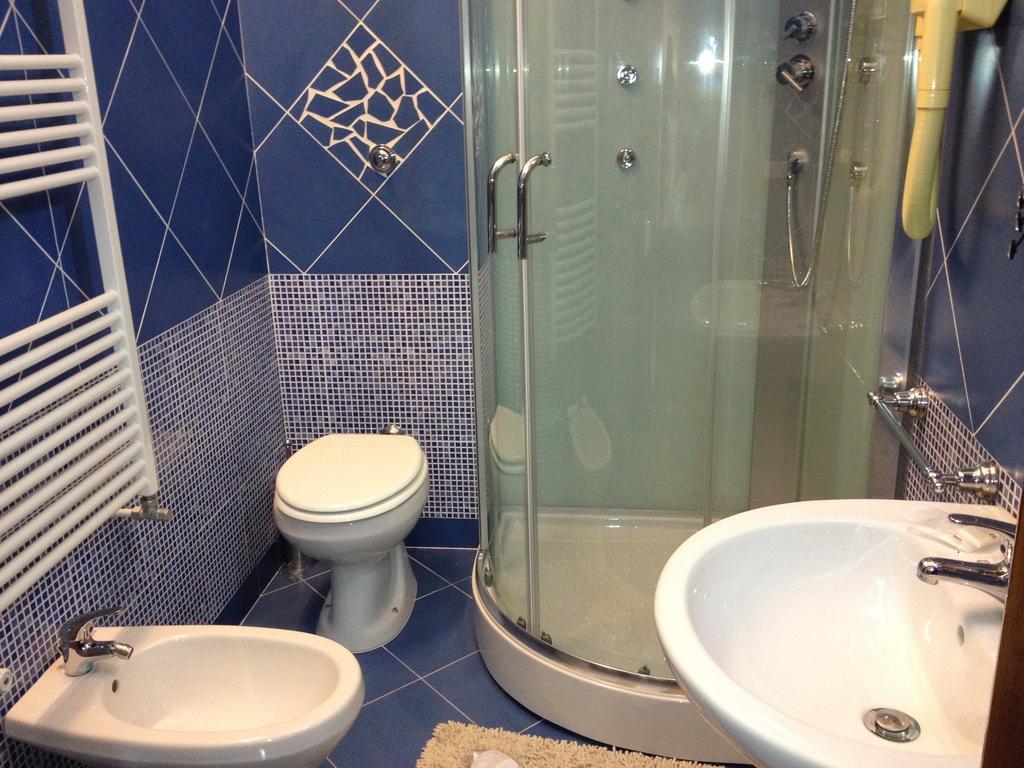 Bed And Breakfast Via Leuca Lecce Exteriör bild