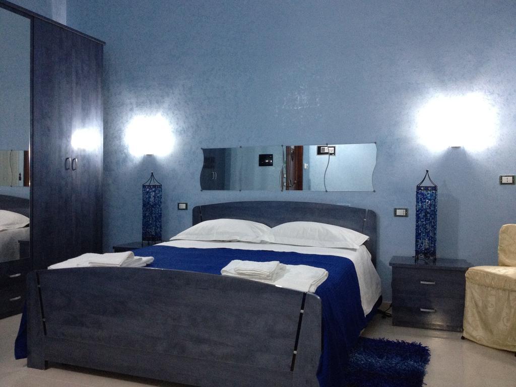 Bed And Breakfast Via Leuca Lecce Exteriör bild