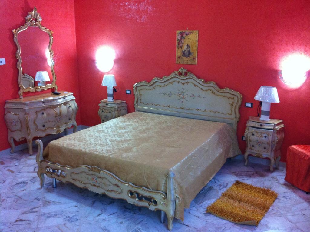 Bed And Breakfast Via Leuca Lecce Exteriör bild